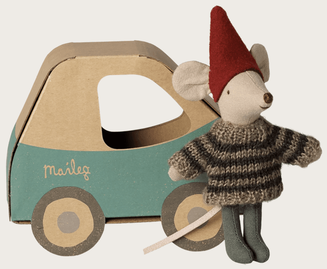Hovedbilde JULEMUS – Lillesøster med grønn julebil – ...