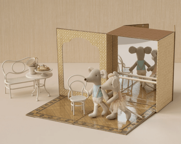 Hovedbilde MUS – Ballettstudio med Lillesøster og Lillebror ...