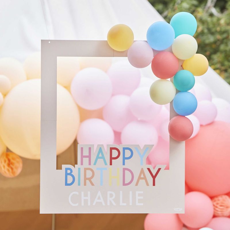 PHOTO BOOTH RAMME – Happy Birthday med ballonger – Ginger Ray