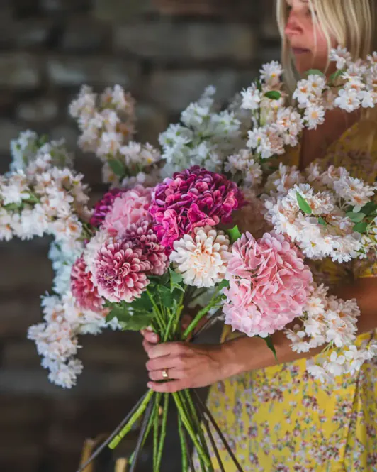 Hovedbilde KUNSTIG BLOMST – Kirsebærblomst gren – Hvit ...