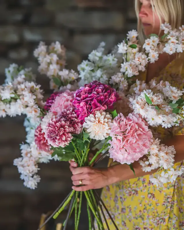 KUNSTIG BLOMST – Kirsebærblomst gren – Hvit – 102 cm – Alot