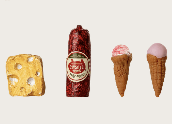 Hovedbilde KJØLESKAP TIL MUS – Offwhite med mat – Maileg