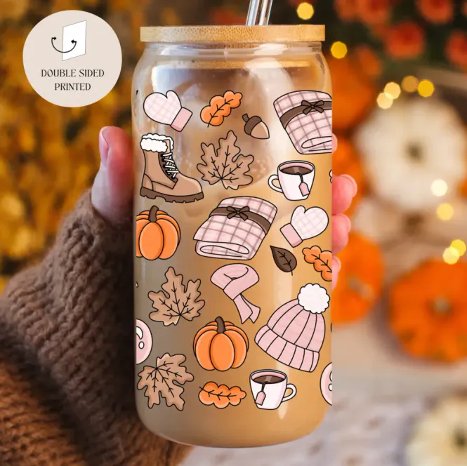 Hovedbilde DRIKKEGLASS MED LOKK OG SUGERØR – Cozy Autumn Vibes ...