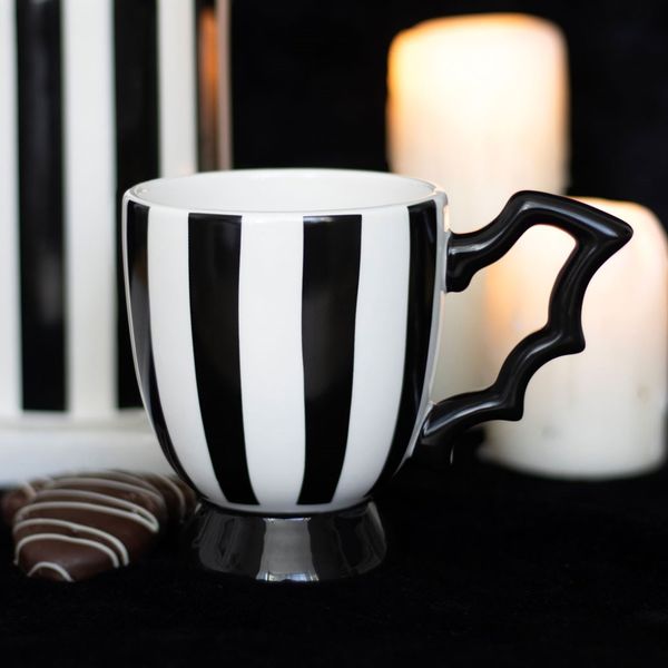 Hovedbilde KOPP – Striped Bat Wing – Something Different