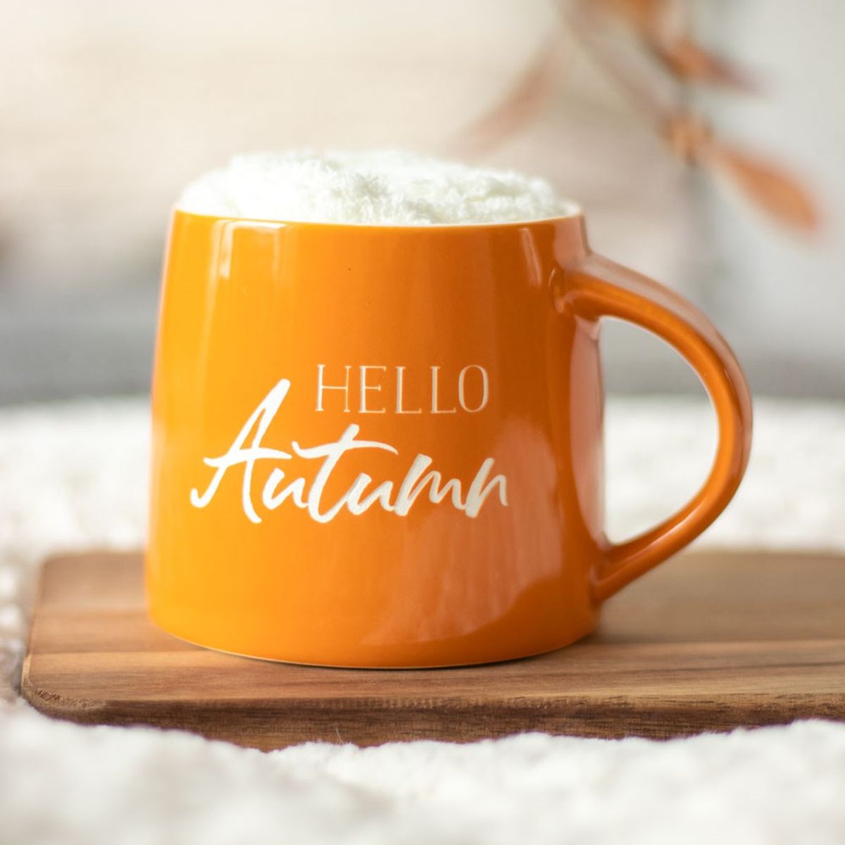 KOPP MED SOKKER – Hello Autumn – Something Different