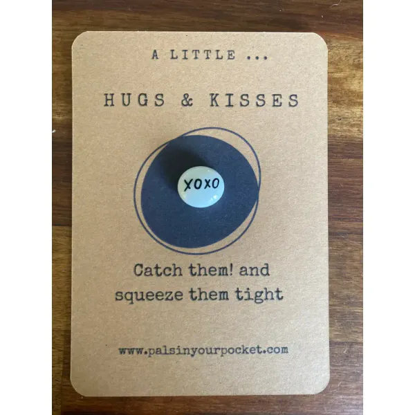 Hovedbilde LOMMEVENN – A little hugs & kisses – Pals in ...