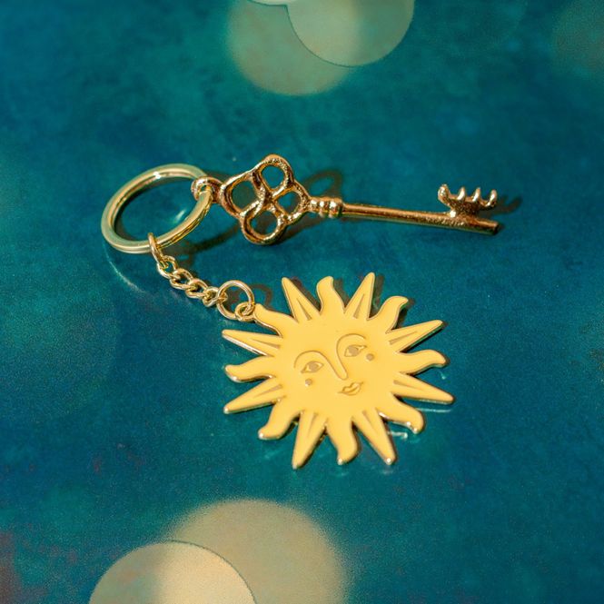 Hovedbilde NØKKELRING – Sol – Sass & Belle