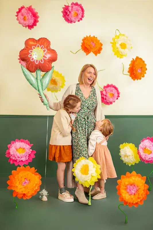 PAPIRBLOMSTER – Fargerike blomster – 3 pk – PartyDeco