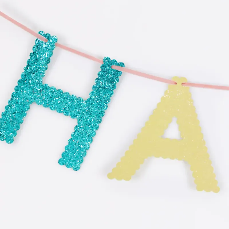 GIRLANDER – Happy Birthday med glitter – Meri Meri